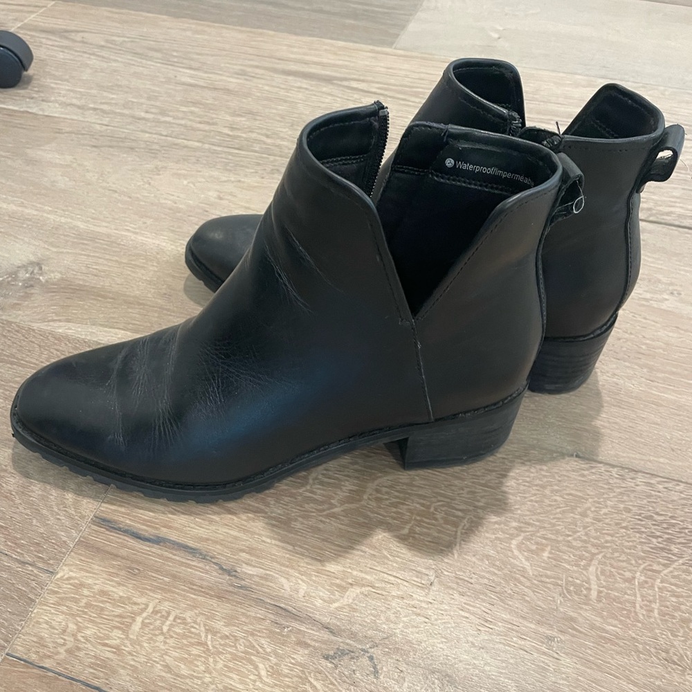 Blondo Waterproof ankle boots, black, size 9.5